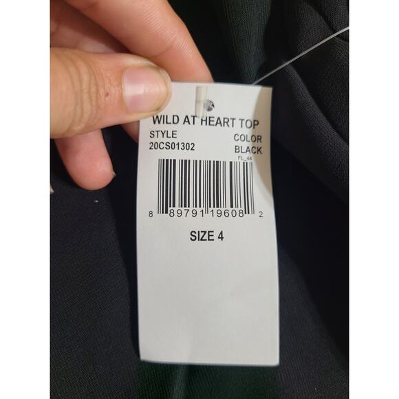 Nwt Wild at heart Cooper st size 4 blouse new with tags - Picture 7 of 9